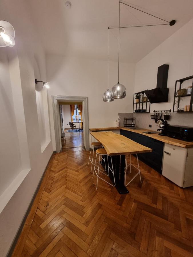 Ferienwohnung Cuba Brașov Exterior foto